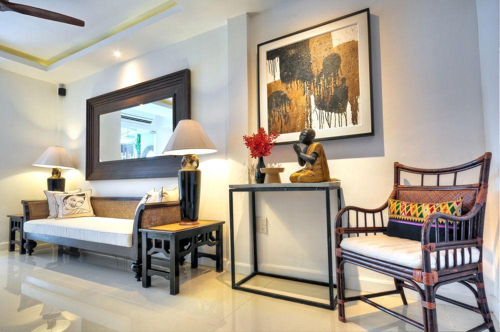 Check In Saladaeng (Adults Only) Hotel Bangkok Bagian luar foto